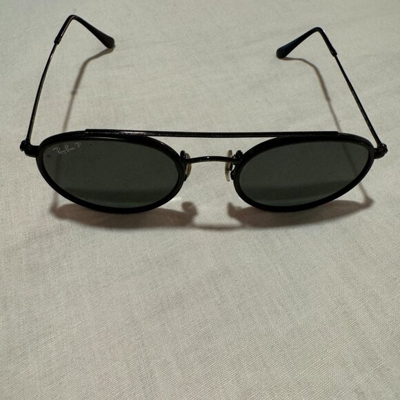 ⭐️ Ray-Ban Round Double Bridge in Black, pre-owned, excellent condition